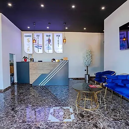 Acar Airport מלון